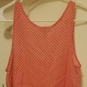 NWT Old Navy women's sleeveless red daisy dot rayon tank top size M